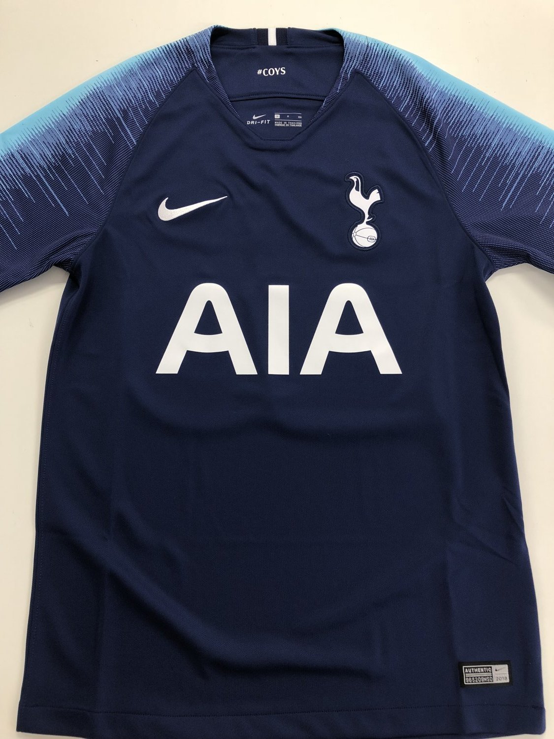 Hotspur Visitante Camiseta de Fútbol 2018 - 2019. Sponsored by AIA