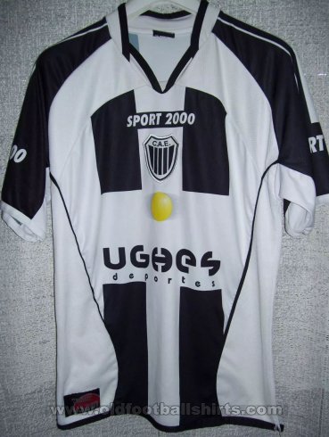 Estudiantes (BA) Home football shirt 2003
