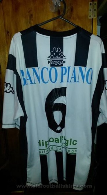 Estudiantes (BA) Home football shirt 2006 - 2007