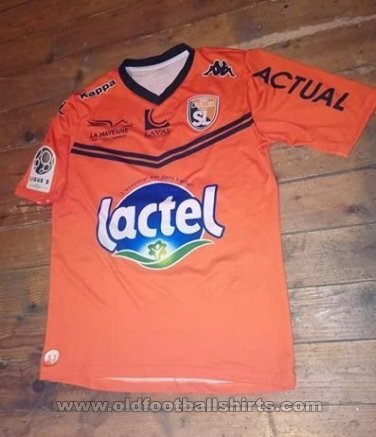 Stade Lavallois Mayenne FC Home football shirt 2015 - 2016