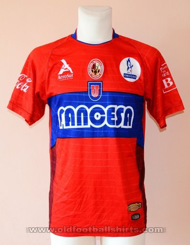 Universitario Sucre Home football shirt (unknown year)