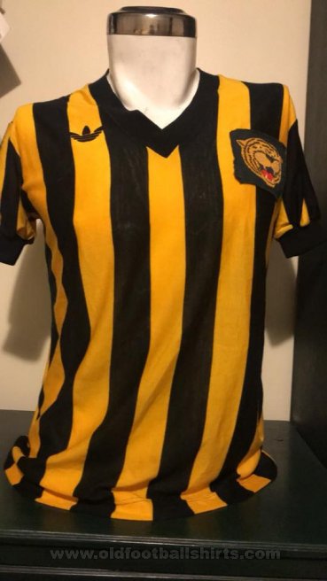 The Strongest La Paz Home football shirt 1982 - 1983
