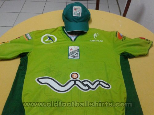 Oriente Petrolero Away football shirt 2011