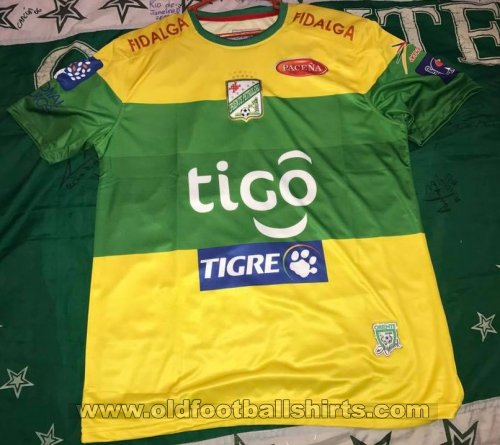 Oriente Petrolero Away football shirt 2016