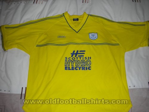 St Johnstone Away football shirt 2001 - 2002