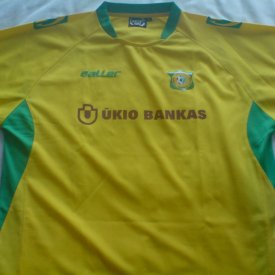 FBK Kaunas Home football shirt 2008 - 2009 sponsored by Ukio bankas