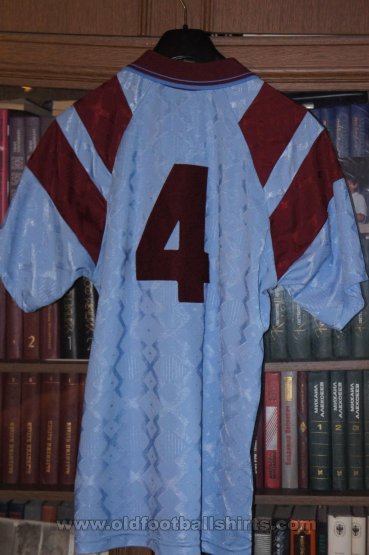 Taunton Town Unknown shirt type (unknown year)