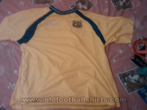 Enfield Town Uit  voetbalshirt  (unknown year)