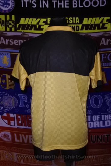 Clydebank Away football shirt 1990 - 1991
