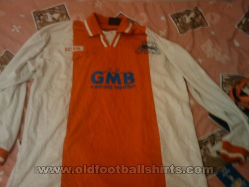 Wembley FC Home football shirt 1997