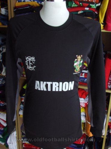 Corinthian-Casuals Goalkeeper football shirt (unknown year)