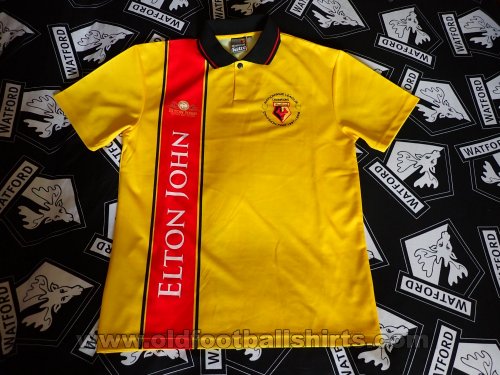 Watford Training/Leisure football shirt 1997 - 1998