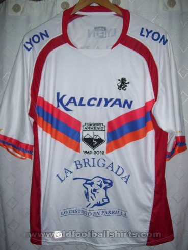 Deportivo Armenio Home football shirt 2012 - 2013