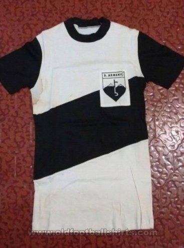 Deportivo Armenio Special football shirt 1976