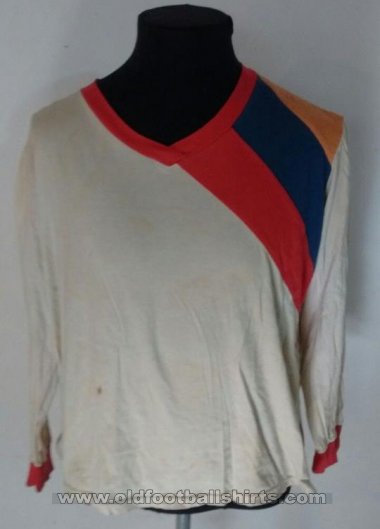 Deportivo Armenio Home football shirt 1991