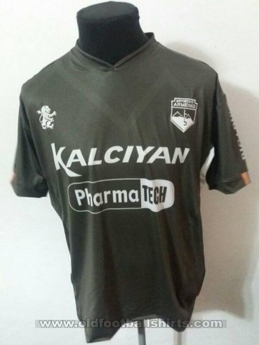 Deportivo Armenio Goalkeeper football shirt 2013 - 2014