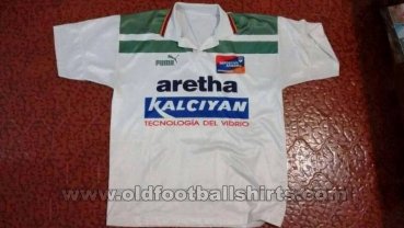 Deportivo Armenio Home football shirt 2001