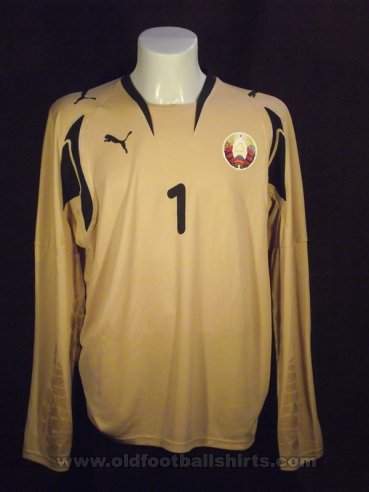 Belarus Goalkeeper football shirt 2010