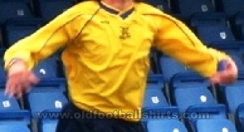Horley Town FC Away football shirt 2009 - 2010