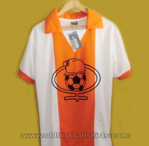 Cobresal Home football shirt 1983 - ?