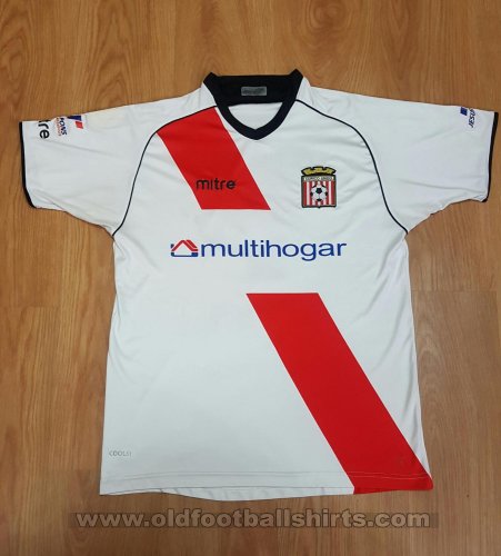Curicó Unido Home football shirt 2009