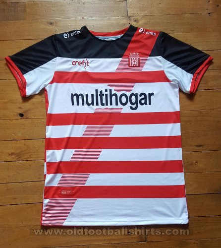 Curicó Unido Away football shirt 2017