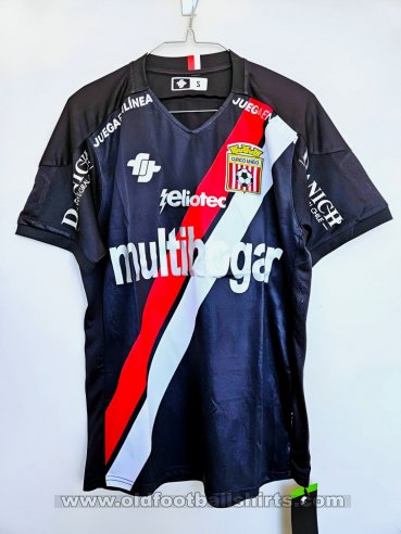 Curicó Unido Third football shirt 2022