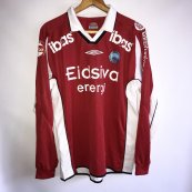 Home football shirt (unknown year)