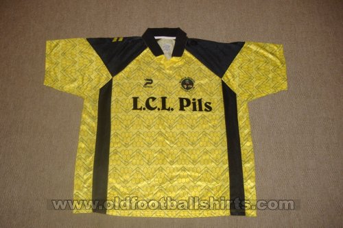 Berwick Rangers Home football shirt 1994 - 1995