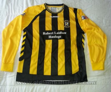 East Fife Home football shirt 2010 - 2011