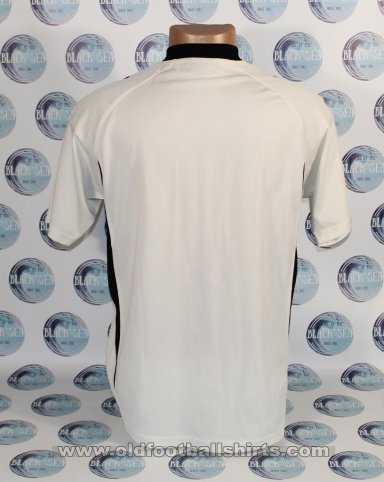 FSV Frankfurt Away football shirt (unknown year)