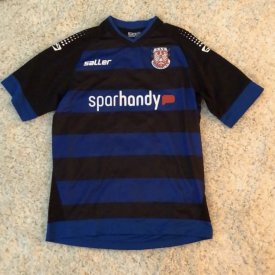 FSV Frankfurt Home football shirt 2013 - 2014 sponsored by Sparhandy