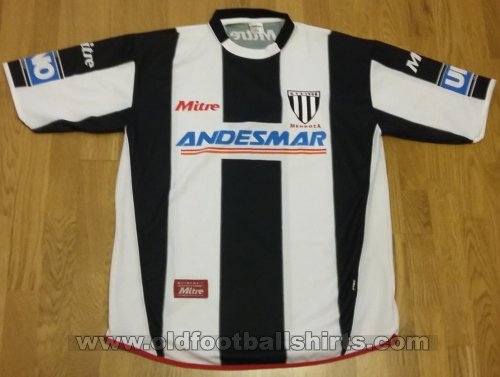 Gimnasia y Esgrima (M) Home football shirt 2003 - 2005