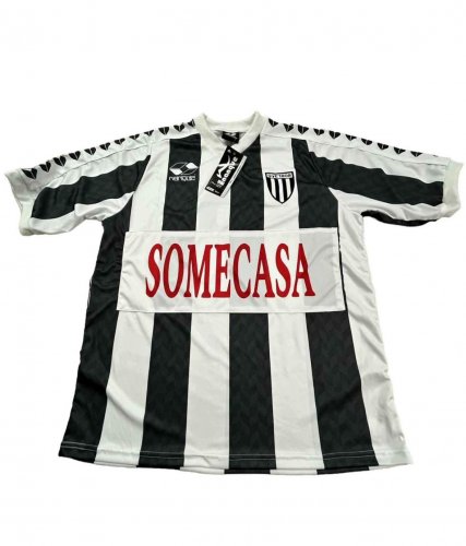 Gimnasia y Esgrima (M) Home football shirt 1991 - 1994