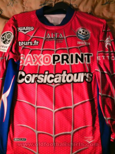 Tours FC Goalkeeper football shirt 2013 - 2014