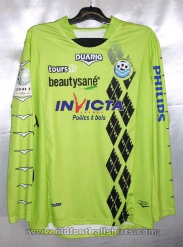 Tours FC Goalkeeper football shirt 2011 - 2012