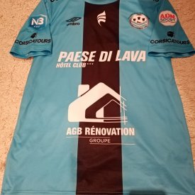Tours FC Home football shirt 2023 - 2024 sponsored by Paese Di Lava Hotel Club