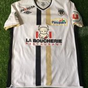 Home football shirt 2011 - 2012