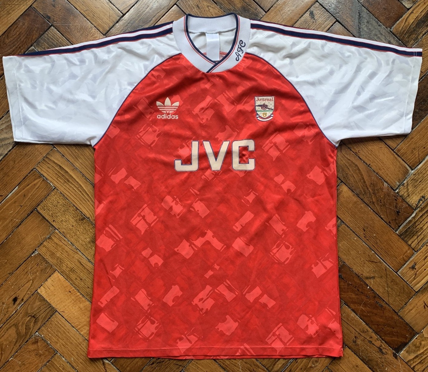 Richtlijnen Uitsteken vervaldatum Arsenal Home voetbalshirt 1990 - 1992. Sponsored by JVC