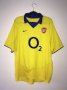 Arsenal Fora camisa de futebol 2003 - 2004