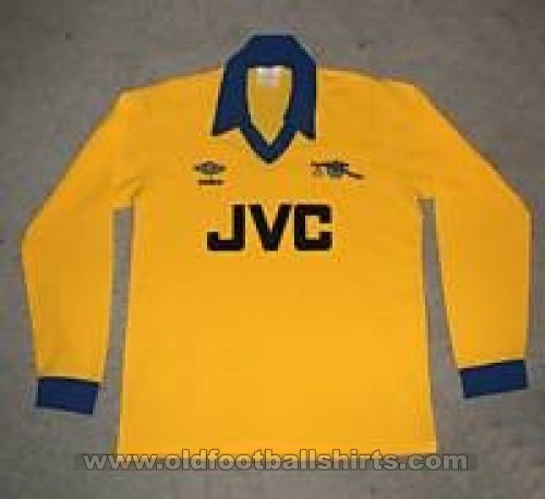 Arsenal חוץ חולצת כדורגל 1981 - 1982