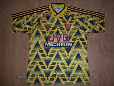 Arsenal Istimewa baju bolasepak 1991 - 1993