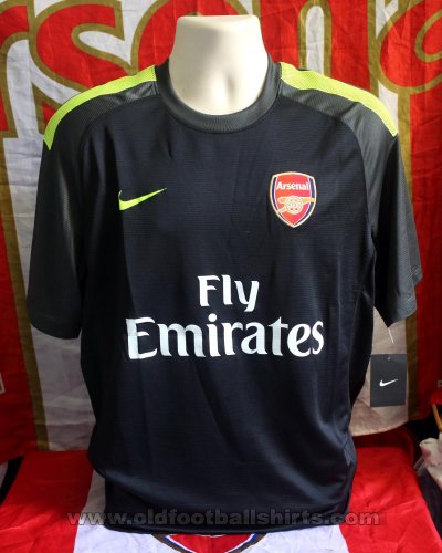 Arsenal Goalkeeper football shirt 2013 - 2014