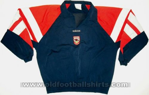 Arsenal Training/Leisure football shirt (unknown year)