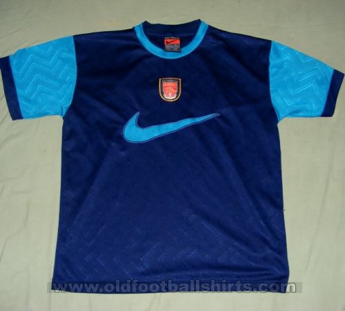 Arsenal Training/Leisure football shirt 1994 - 1995