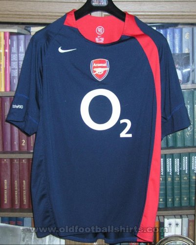 Arsenal Training/Leisure football shirt 2004 - 2005