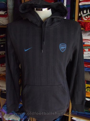 Arsenal Training/Leisure football shirt (unknown year)
