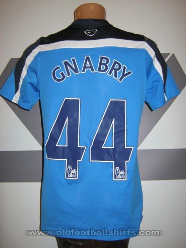 Arsenal Training/Leisure football shirt 2012 - 2013