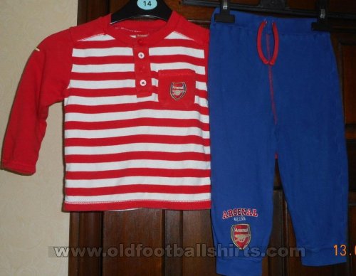 Arsenal Training/Leisure football shirt (unknown year)