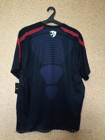 Arsenal Training/Leisure football shirt (unknown year)